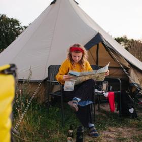 Camping, telt, kvinde